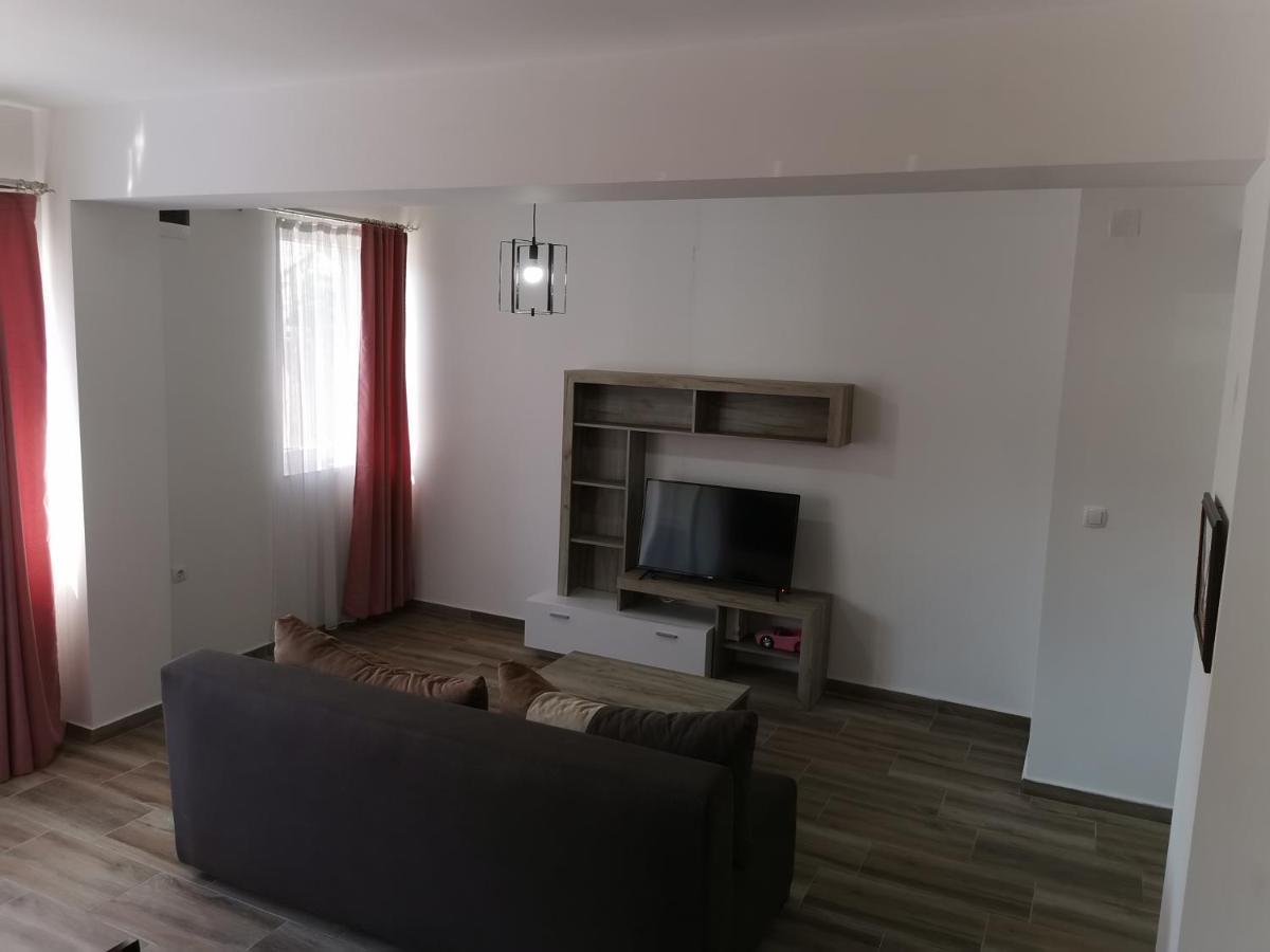 Crown Apartments Skopje Eksteriør billede